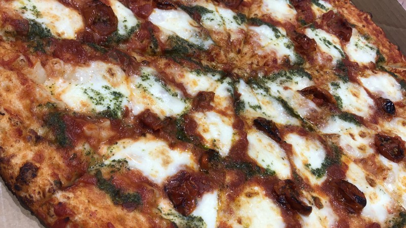 コストコ行ったら絶対だと思ってる。🍕